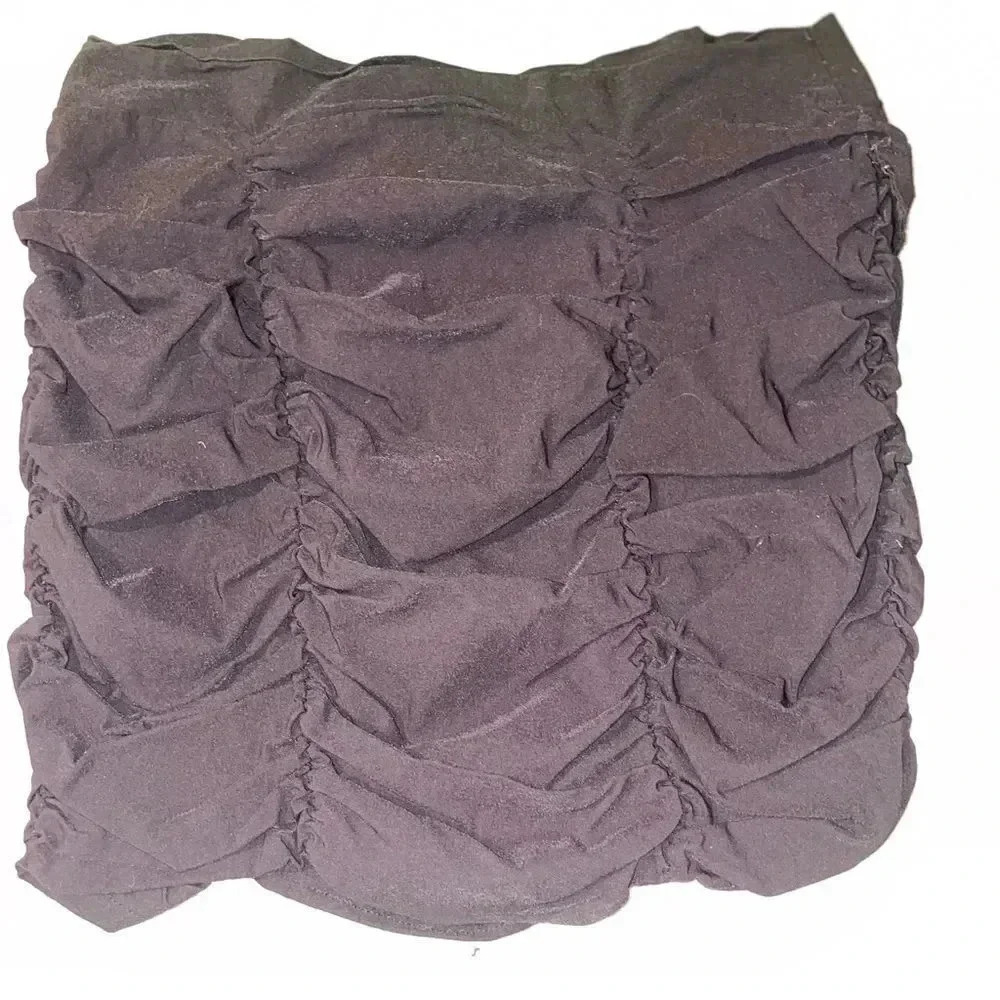BLACK VALIA HIGH WAIST SHIRRED MINI SKIRT WITH FRONT FACING POCKETS 1x - Picture 3 of 15